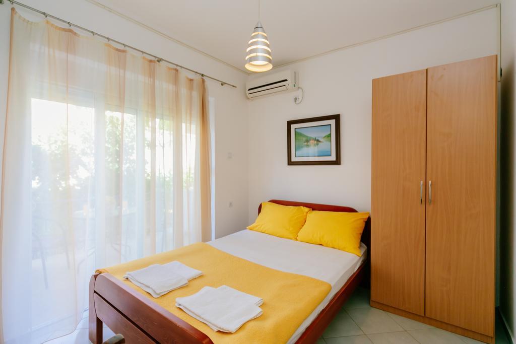 Apartments Solemar2 Sutomore Exterior photo